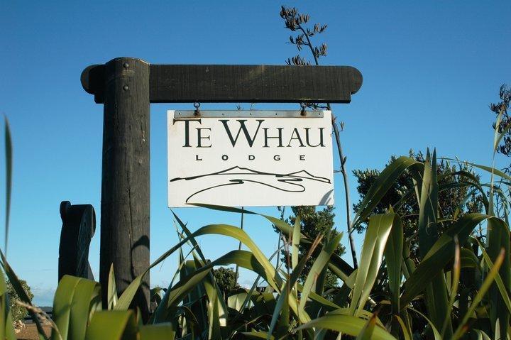 Te Whau Lodge Omiha Ngoại thất bức ảnh